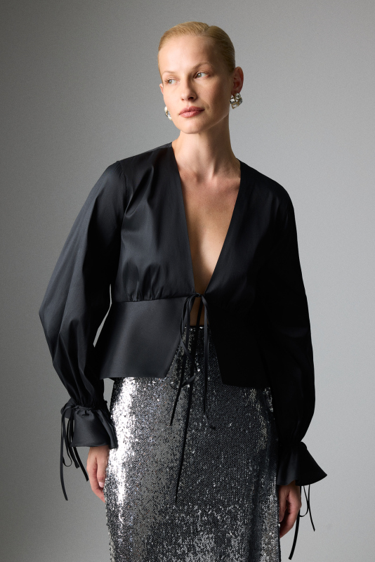 Önü Bağlamalı Uzun Kol Tafta Bluz Siyah - 1