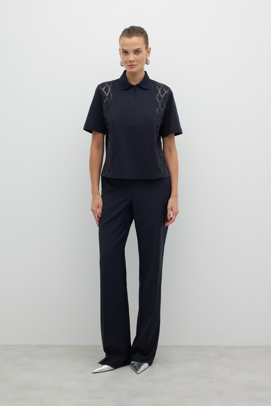 Önü Payet Nakışlı Polo Yaka T-shirt Lacivert - 3