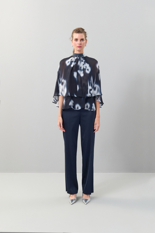 Pelerin Ve Bağlama Detaylı Bluz Standart Renk - 3