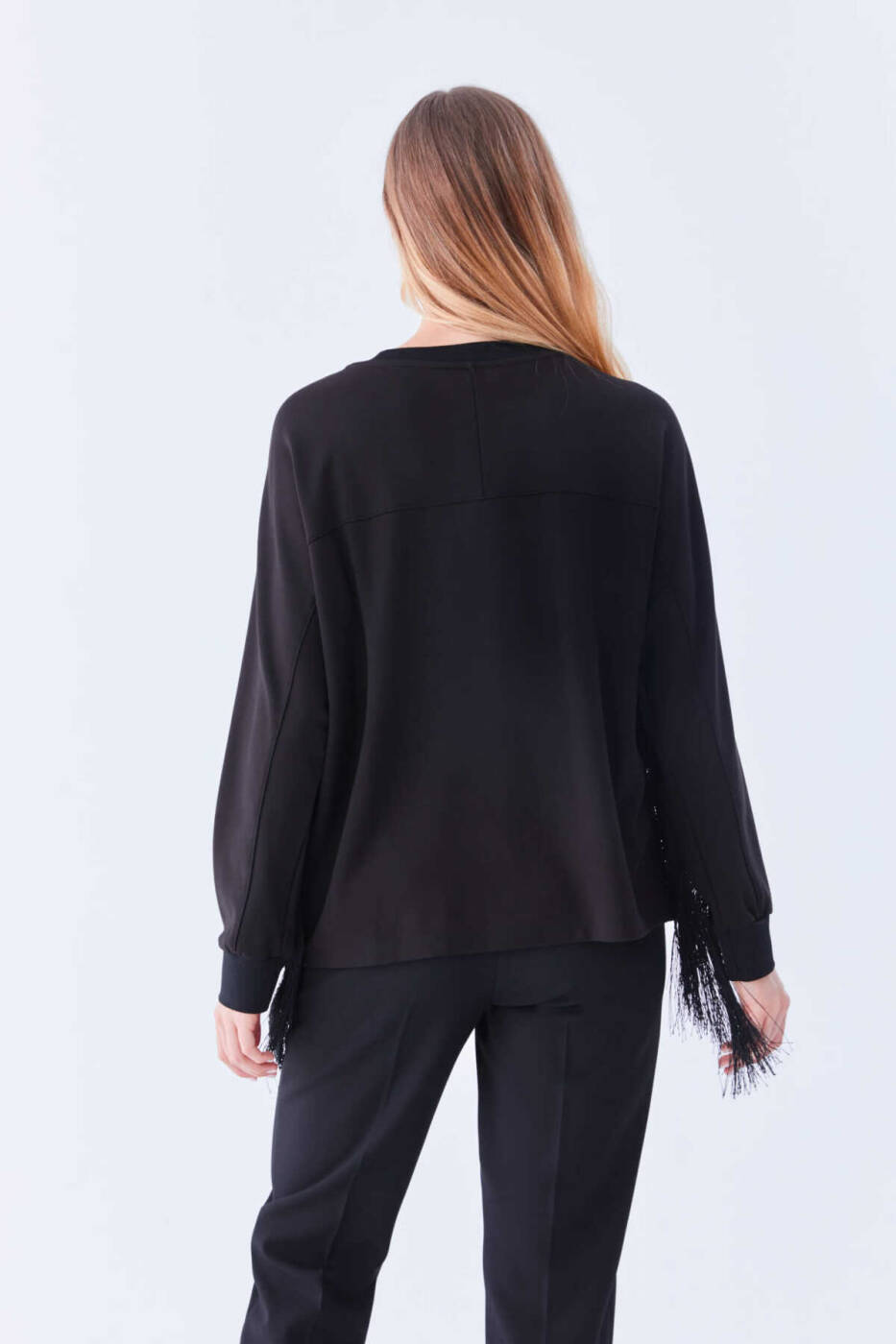  Püsküllü Kadın Sweatshirt Siyah - 2