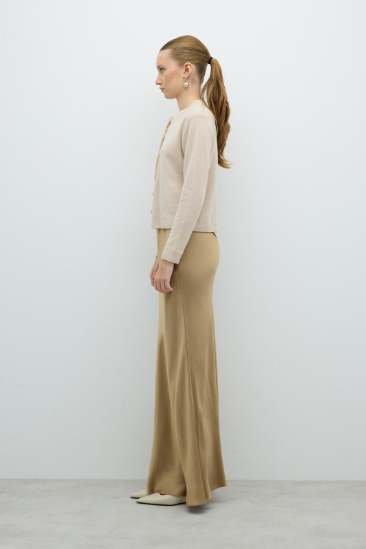 Saten Uzun Etek Bal - Roman (1)