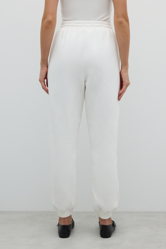 Trok Detaylı Beli ve Paçası Lastikli Jogger Beyaz - 2