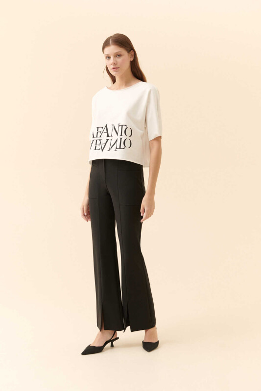 Geniş Yakalı Fafanto Yazı Baskılı Crop Sweatshirt Ekru - 3