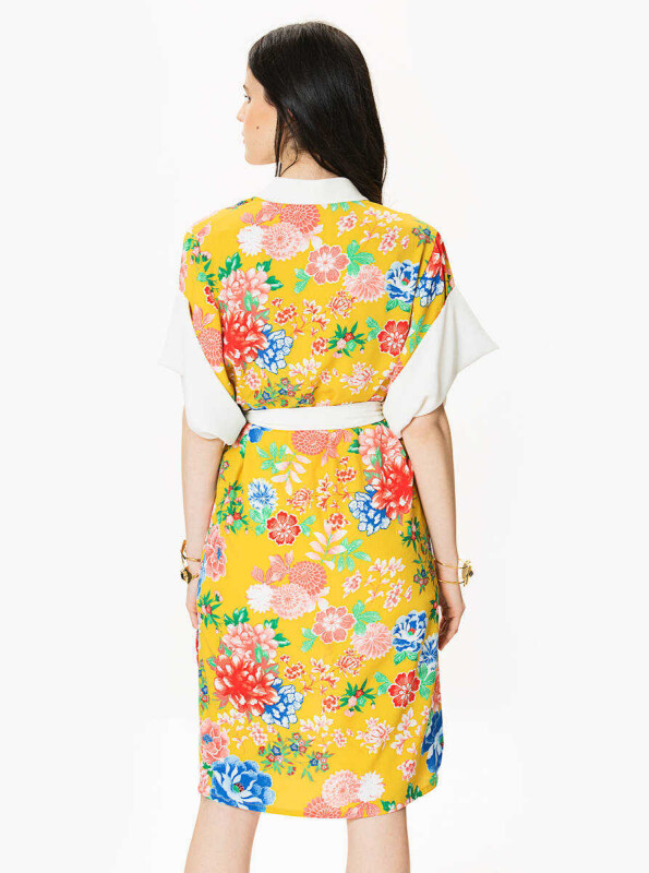 Belden Bağlamalı Floral Desenli Kimono Standart Renk - Roman (1)