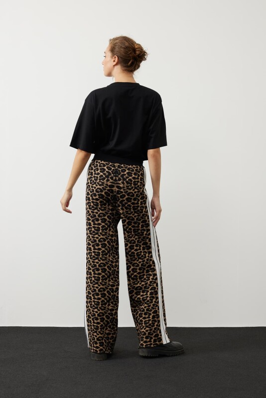 Leopar Baskılı Beli Lastikli Triko Pantolon Leopar - Roman (1)
