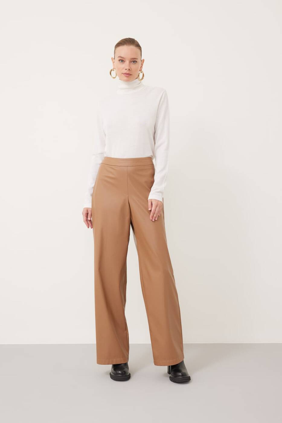 Suni Deri Kadın Pantolon Camel - 1