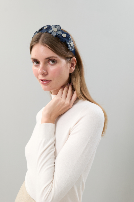 Papatya Motifli Denim Taç Lacivert - Roman