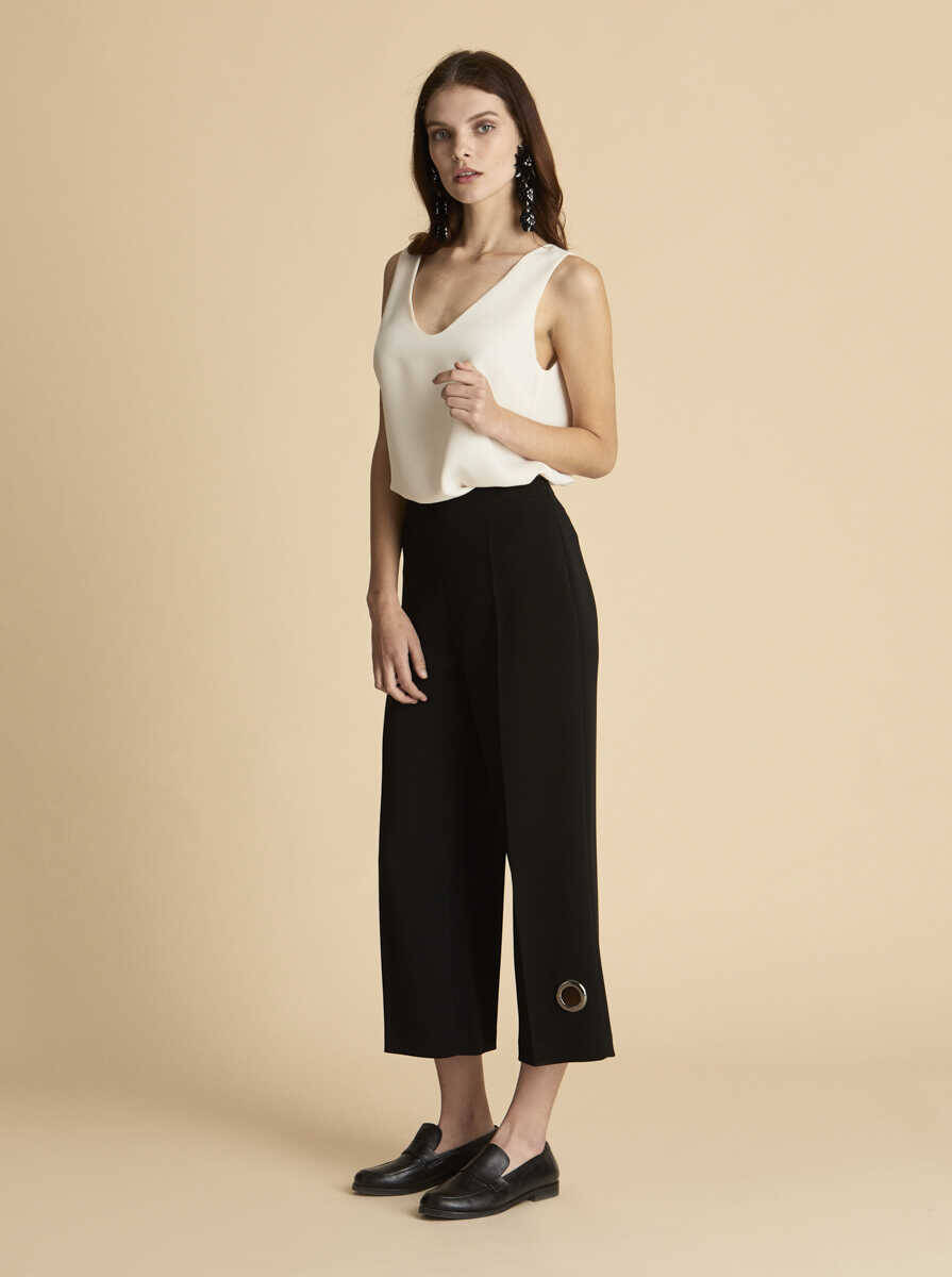 Paça Detaylı Pantolon Siyah - 3