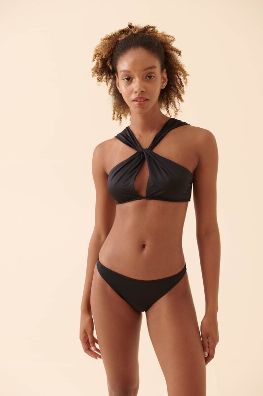 Çapraz Bağlamalı Bikini Siyah - Roman