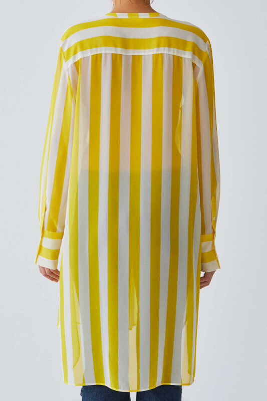 Çizgili Tunik Sarı - Roman (1)