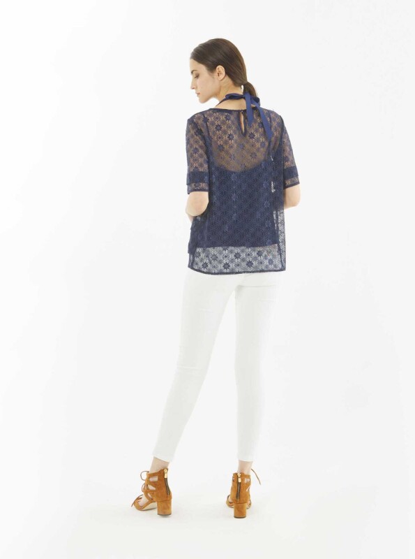 Floral Blouse Navy - Roman (1)