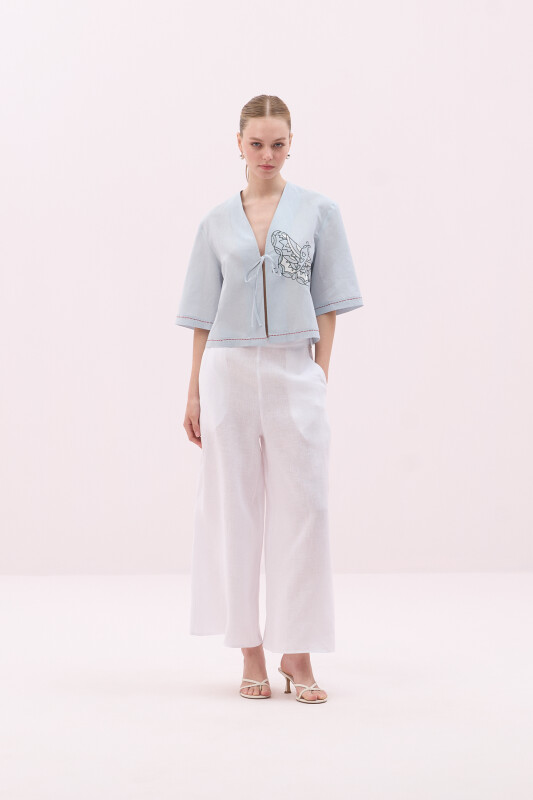 V Yaka Bağlama Detaylı Keten Gömlek Buz Mavisi - 4