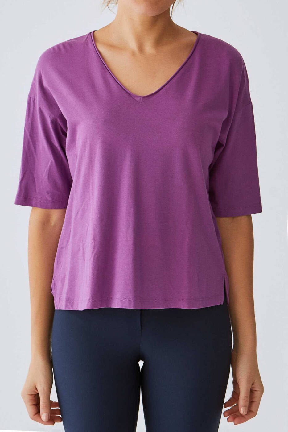 V Yaka Basic T-Shirt Fuşya - 1