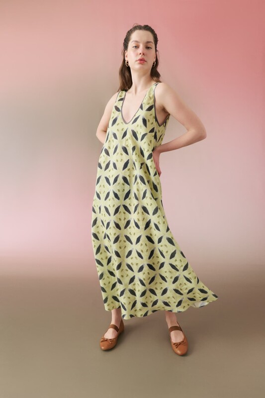 V Yaka Cepli Keten Elbise Standart Renk - 3