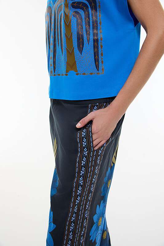 V Yaka Düşük Omuzlu T-shirt Turkuaz - 4