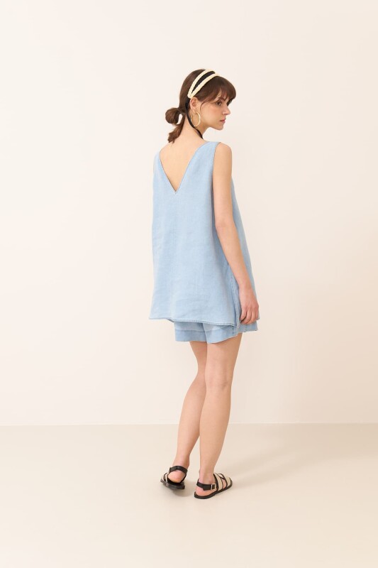V-Neck Blouse Original - Roman (1)