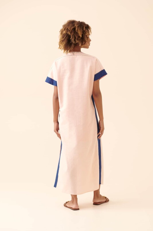 V Yakalı Desenli Uzun Günlük Elbise Standart Renk - 2