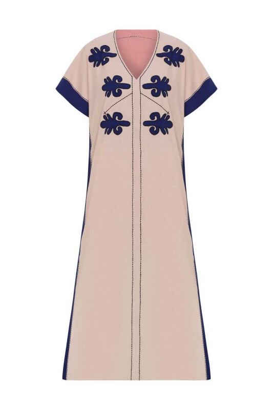 V Yakalı Desenli Uzun Günlük Elbise Standart Renk - 4