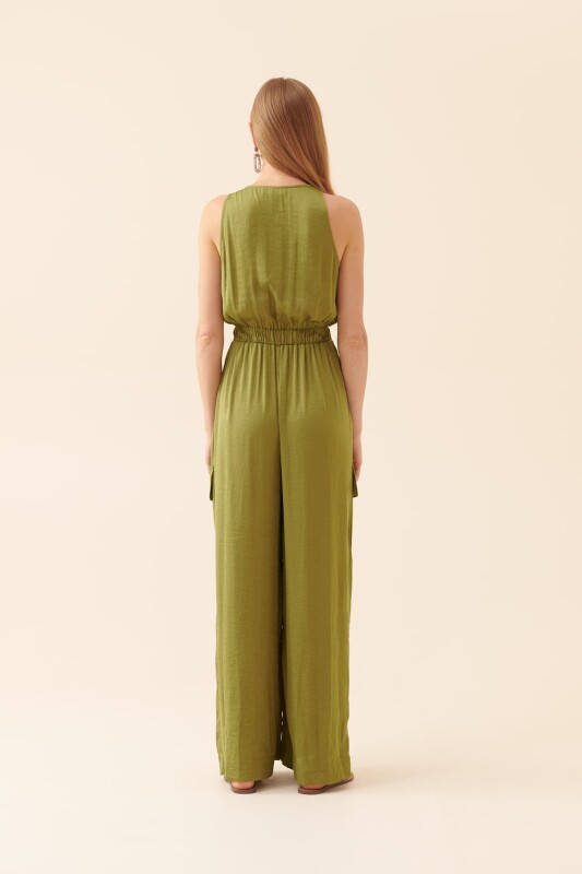 Yanları Cepli Askılı Tulum Yeşil - Roman (1)