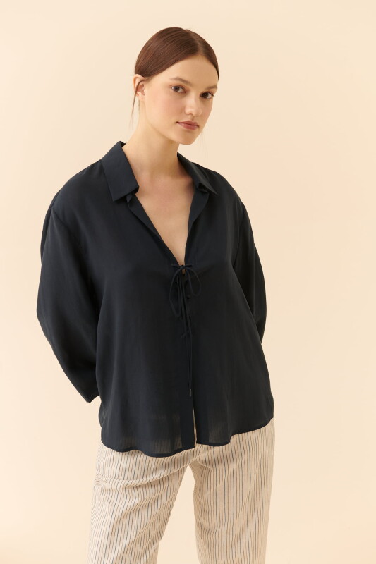 Gömlek Lacivert - 3