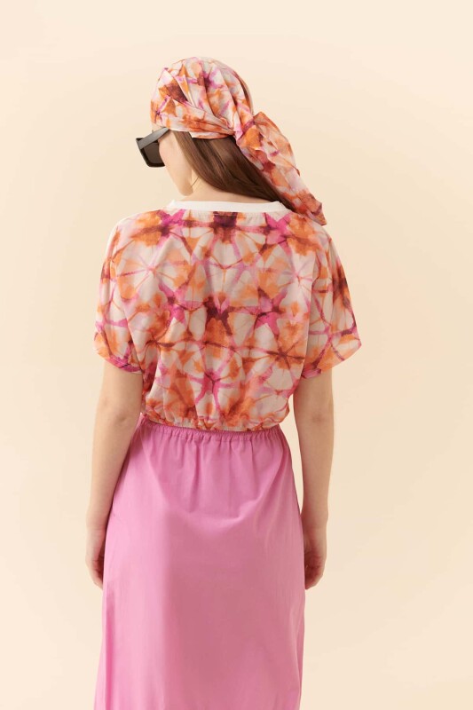 V-Neck T-Shirt Ecru - Roman (1)