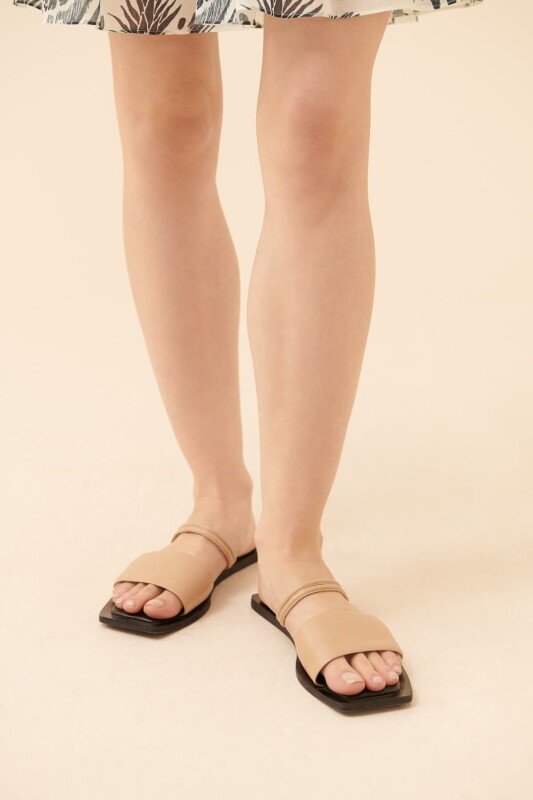 Casual Slippers Camel - 2