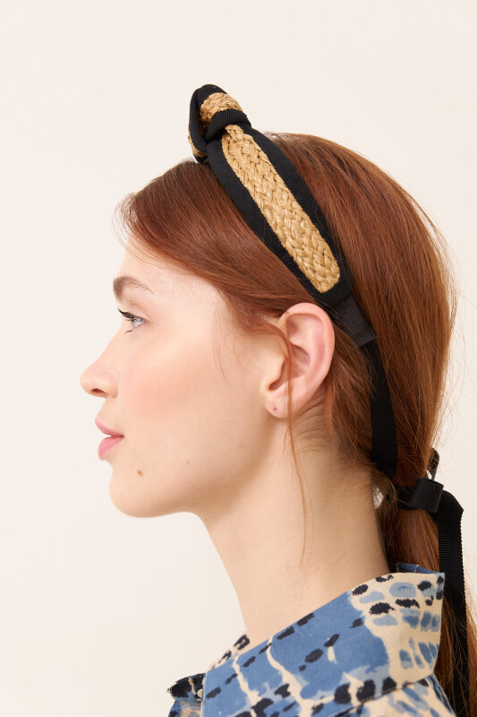 Knot Hair Accessories with Back Tie Detail Original - 2