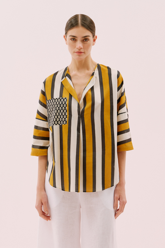 V yaka Cep Detaylı Bluz Standart Renk - 1