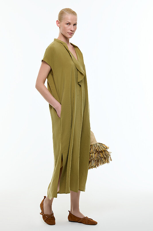 Yaka Detaylı Düşük Omuz Midi Elbise Olive - 3