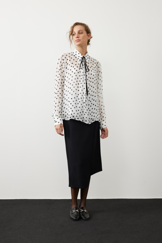 Yakalı Puanlı Bluz Siyah-Beyaz - 4