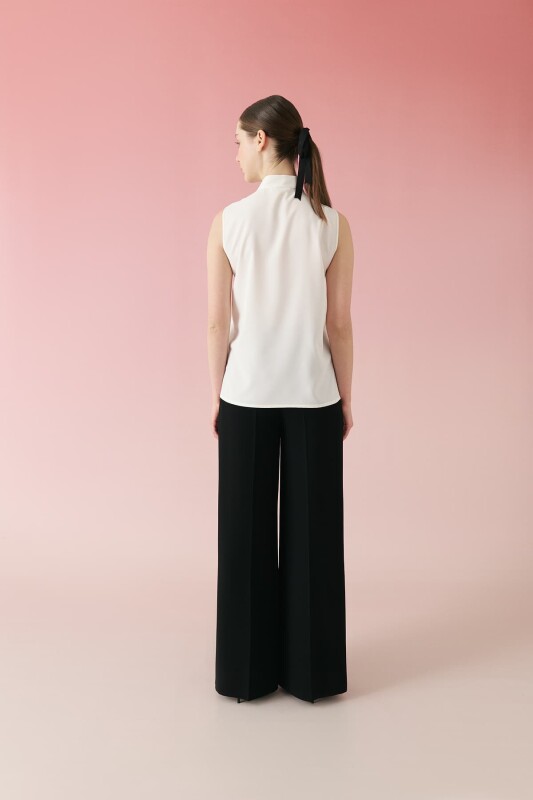 Yakası Bağlama Detaylı Krep Bluz Kırık Beyaz - Roman (1)