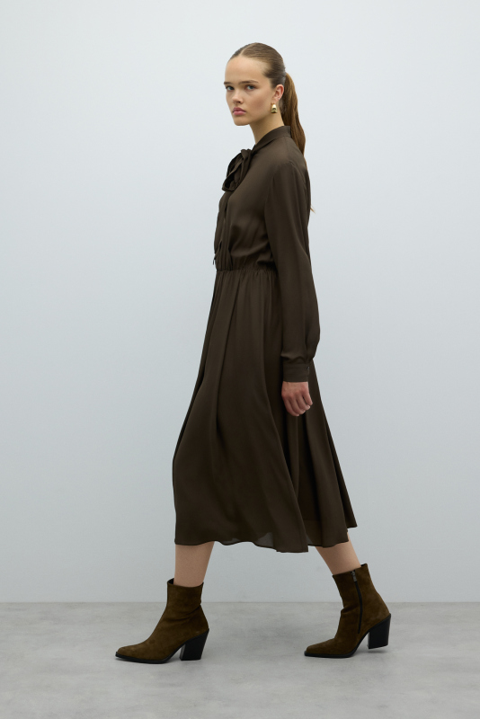 Yakası Fular Detaylı Beli Lastikli Elbise Haki - 4