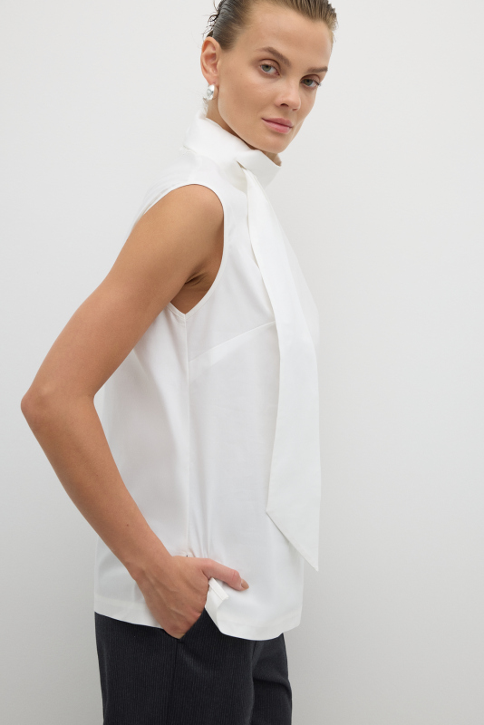 Yakası Fular Detaylı Kolsuz Poplin Bluz Beyaz - 5
