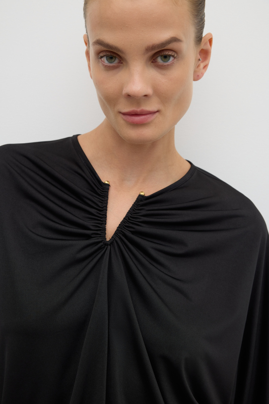 Yakası V Tokalı Beli Lastikli Yarasa Kol Bluz Siyah - 4