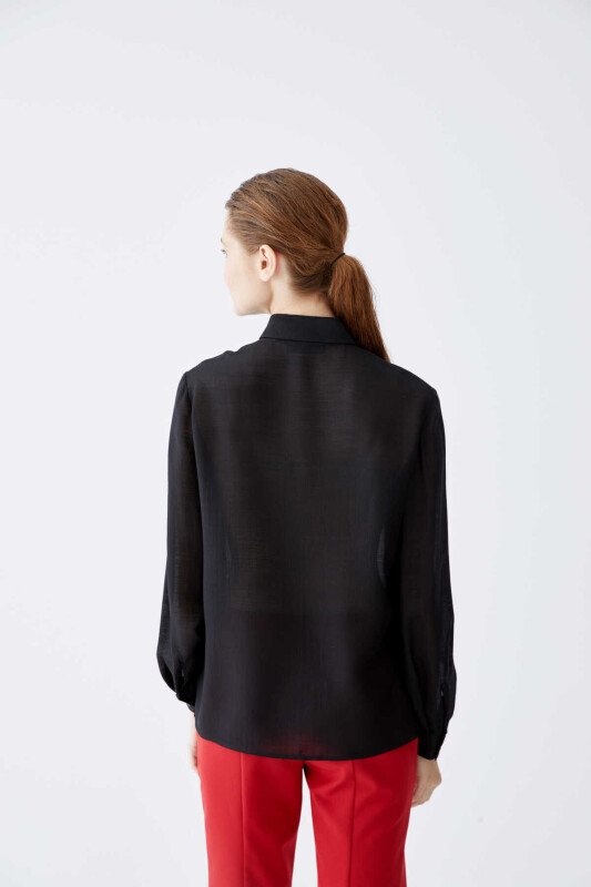 İpek ve Yün Karışımlı Yakası Volanlı Gömlek Siyah - 2