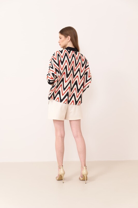 Bat Sleeve Patterned Shirt Original - Roman (1)