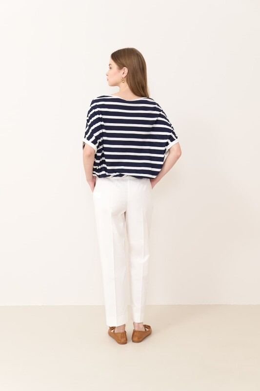 Yarasa Kollu Çizgi Desenli Bluz Lacivert - Beyaz - 2