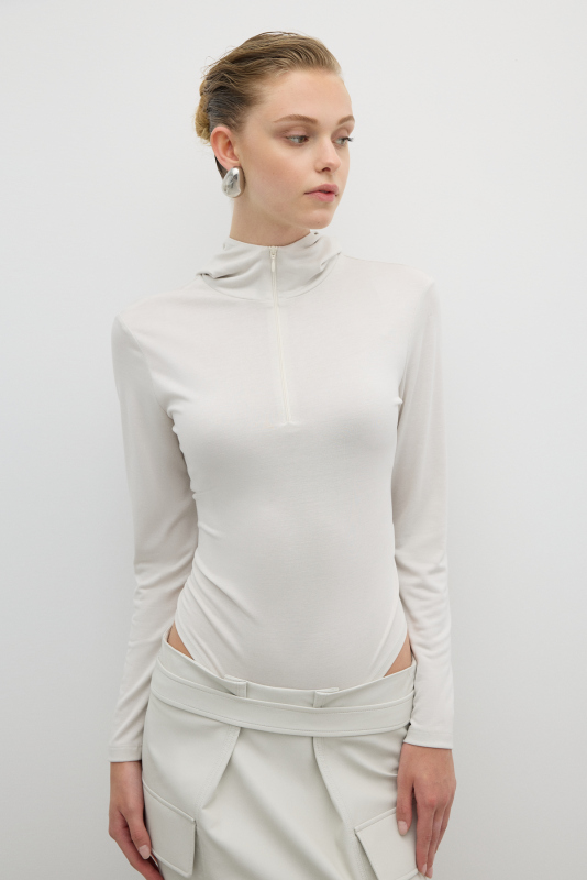 Yarım Fermuarlı Kapüşonlu Bodysuit Taş - 1