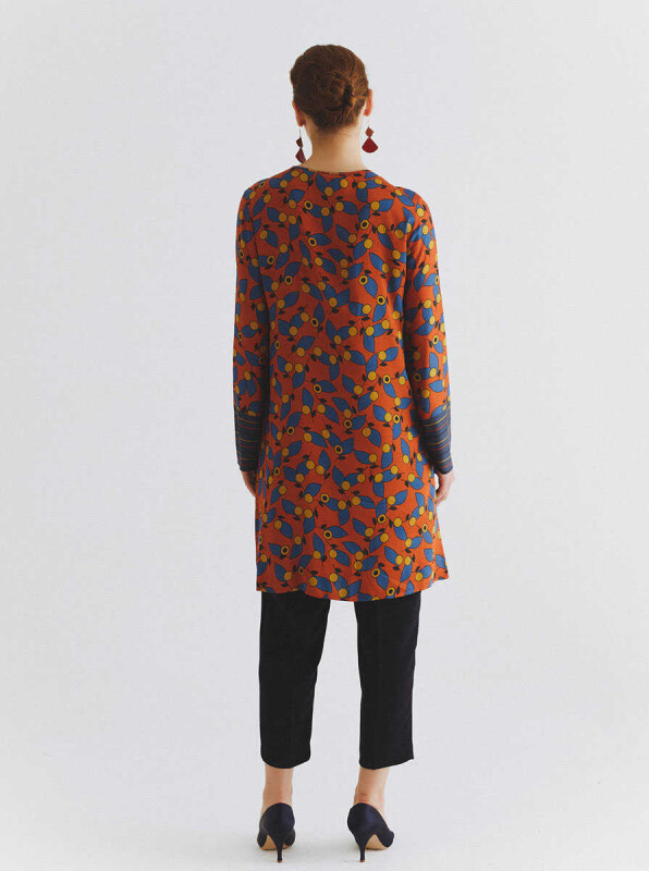  Slit Patterned Tunic Original - 2